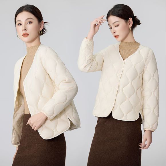 Damen Wattierte Trendjacke Echoarchiv