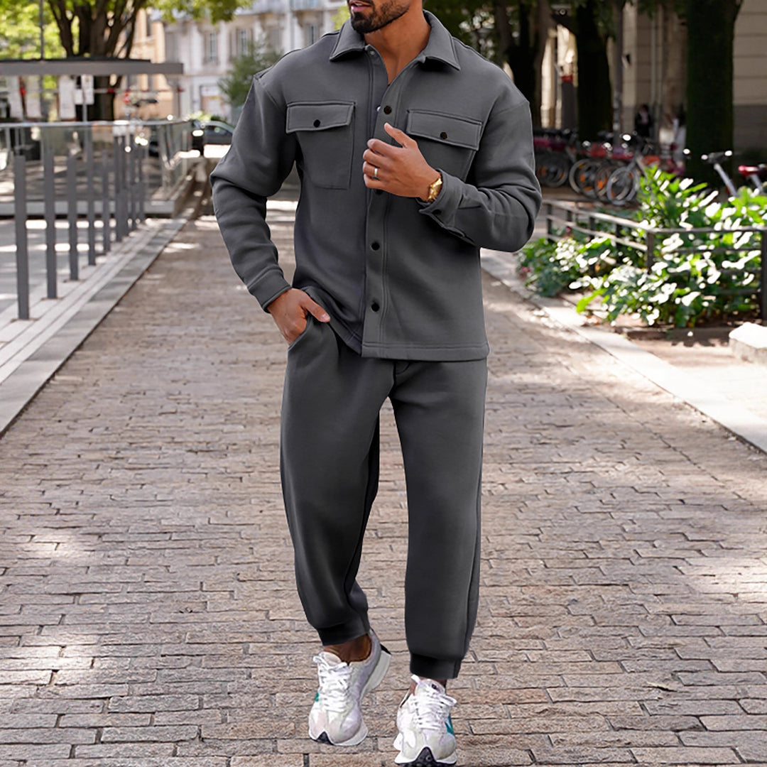 Herren bequeme und stilvolle Loungewear mit oberem Hemd und Jogginghose Echoarchiv
