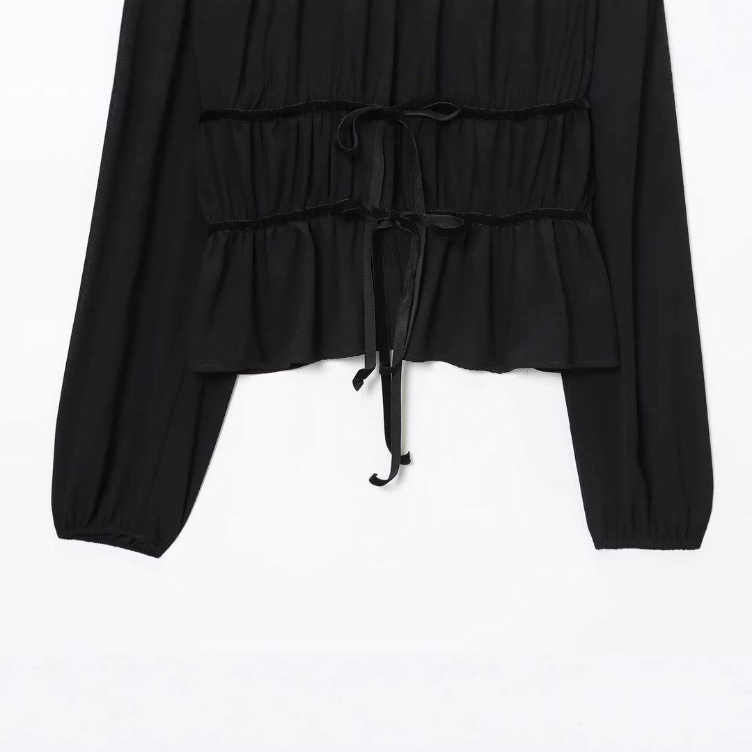 Damen Leichte Chiffon-Cropped-Bluse mit Rüschenkragen und Taillenbändern Echoarchiv