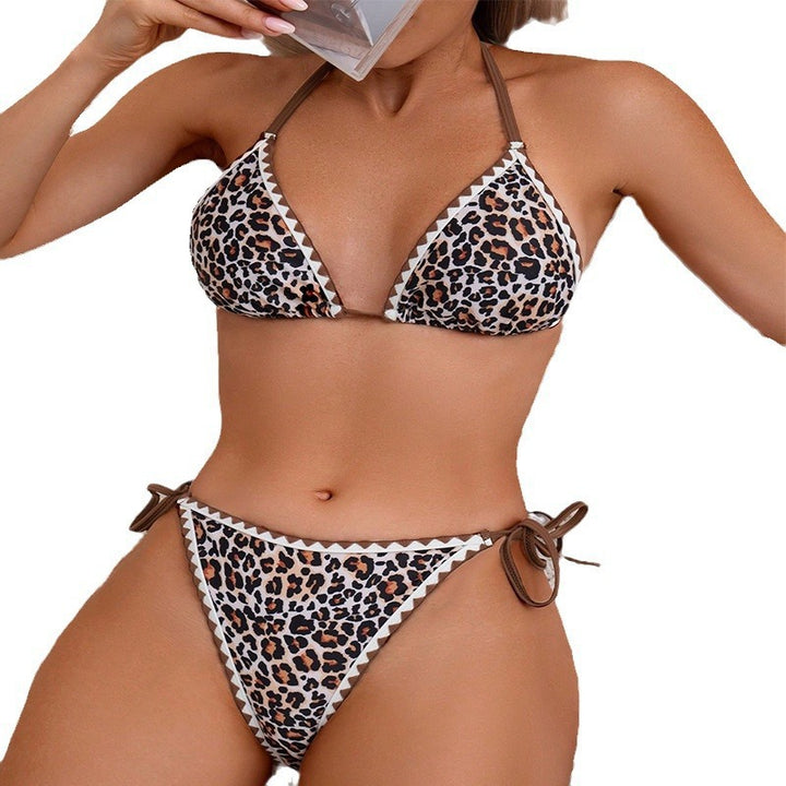 Damen Triangel-Bikini mit modischem Leoparden-Design und attraktiven Schnürdetails Echo Archiv