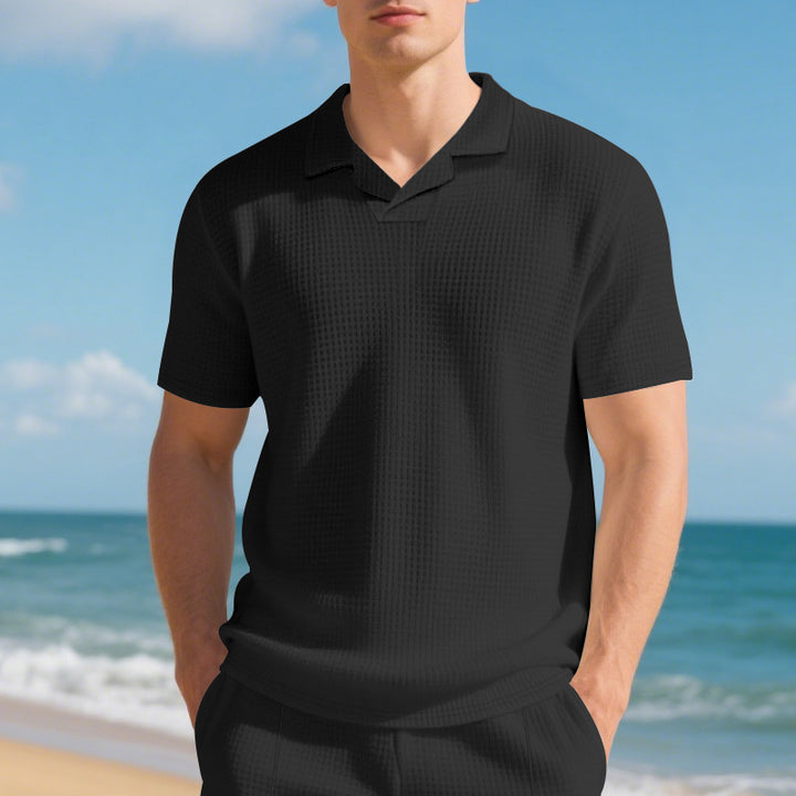 Herren Kurzarm Poloshirt mit strukturiertem Design und modernem Stehkragen Echoarchiv