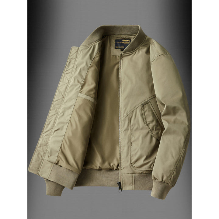 Herren Classic Bomberjacke im Utility-Look mit gesteppter Thermofütterung und Schrägeingrifftaschen Echoarchiv
