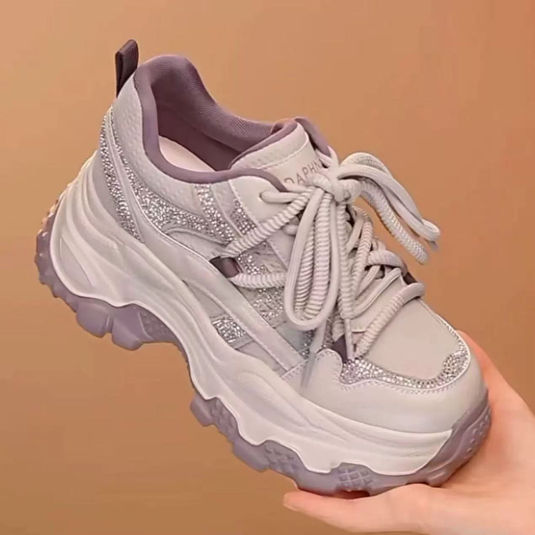 Damen Sportliche Sneakers mit auffälliger Dämpfung und glitzernden Akzenten Echo Archiv