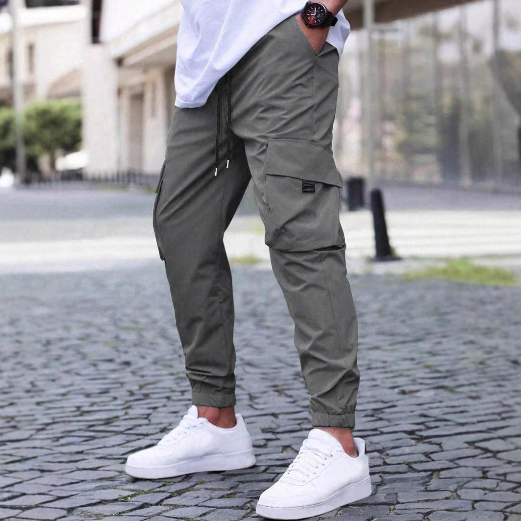 Herren Cargo-Jogginghose mit elastischem Bund und praktischen Seitentaschen Echoarchiv
