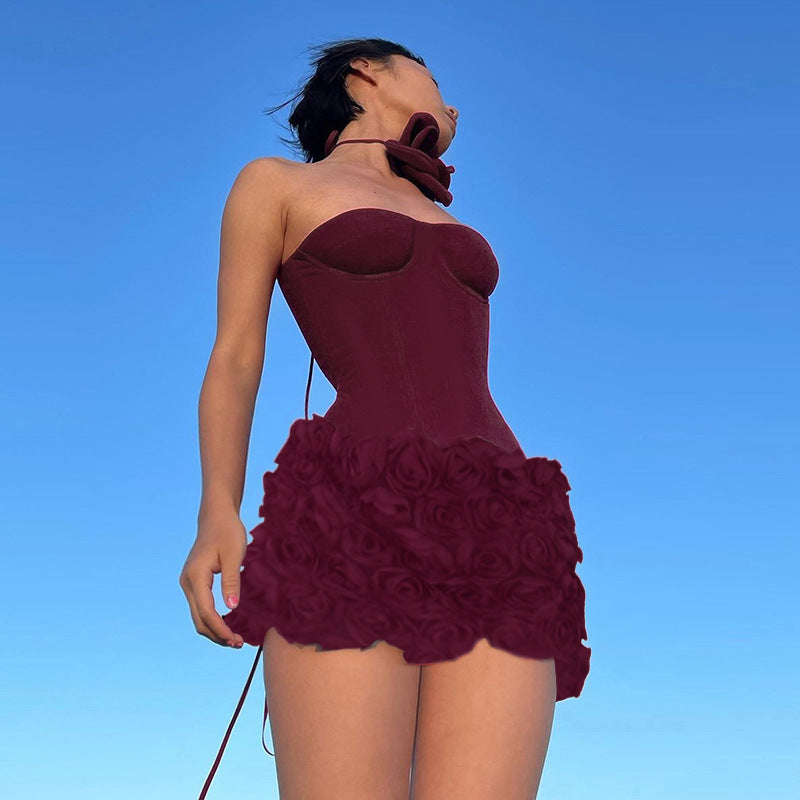 Damen Sexy Minikleid mit Blumenapplikationen und herzförmigem Ausschnitt Echo Archiv
