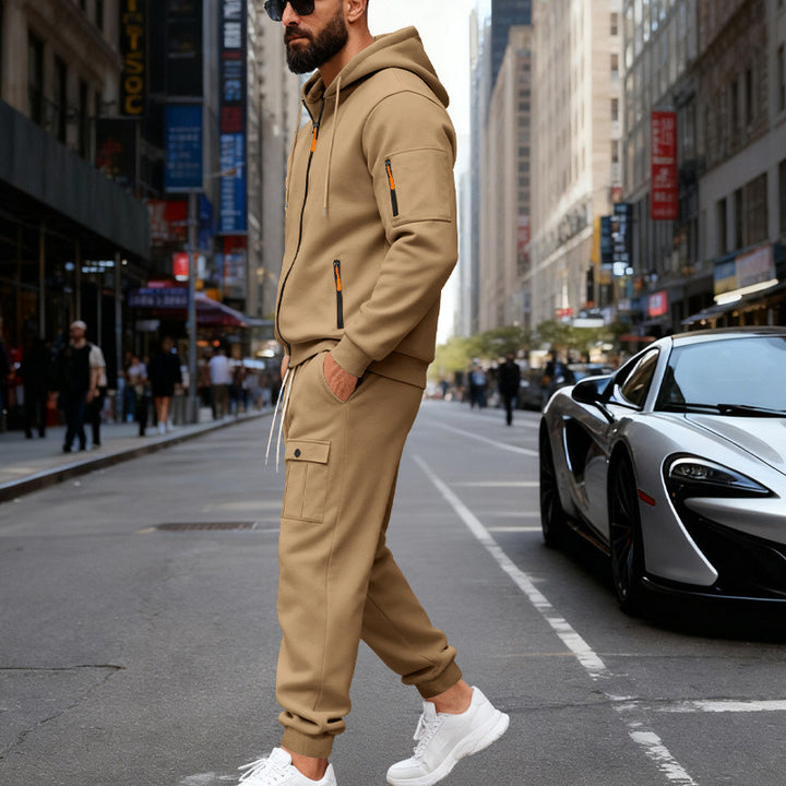 Herren stylisches Zweiteiliges Jogginganzug mit Kapuze und praktischen Taschen Echoarchiv