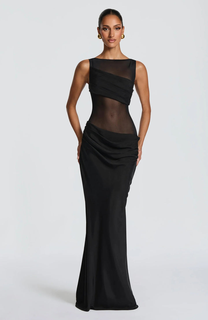 Damen Körperbetontes Abendkleid mit raffinierten Drapierungen Echo Archiv