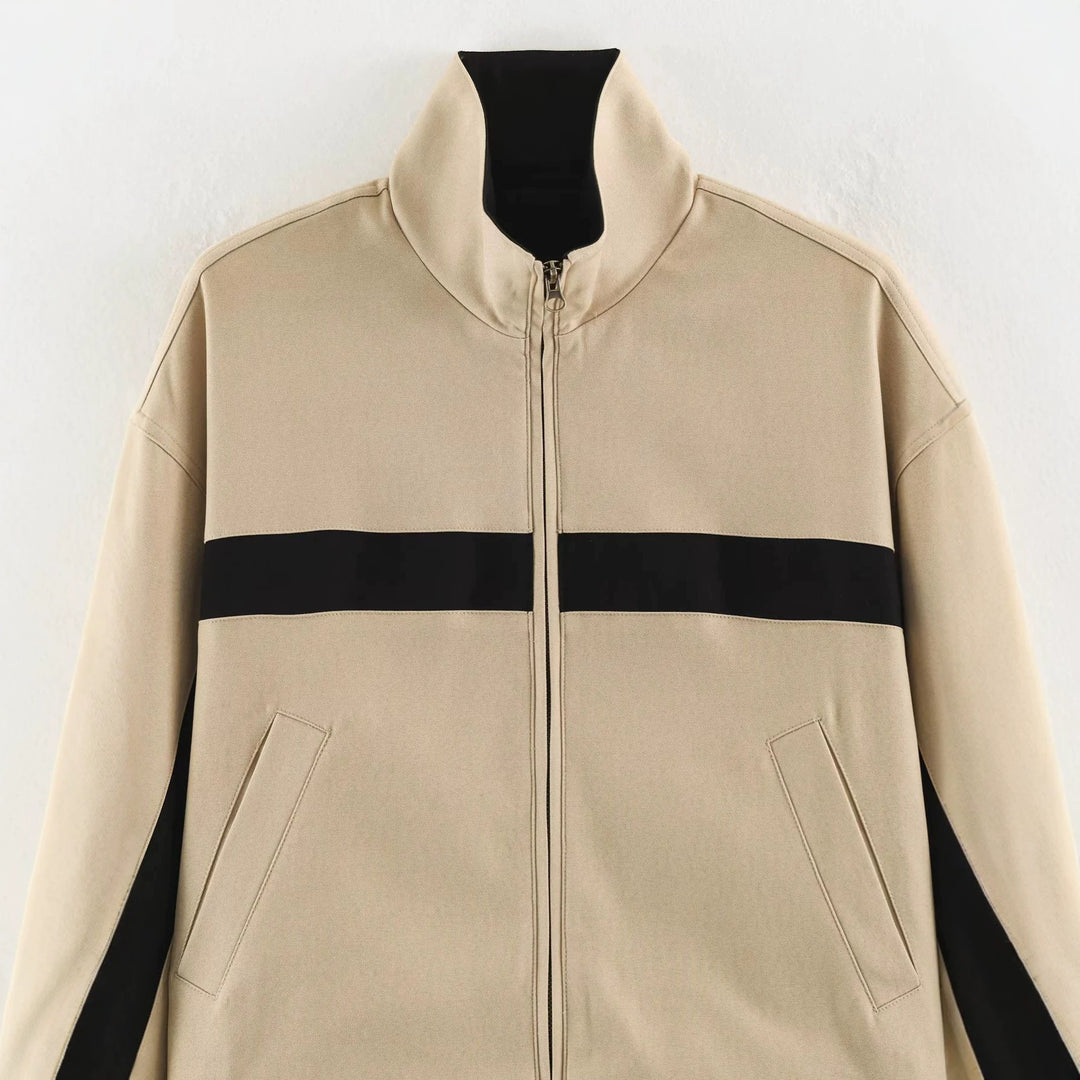 Damen nan sportive Cropped Trackjacke mit Stehkragen und kontrastierenden Seitenstreifen Echo Archiv