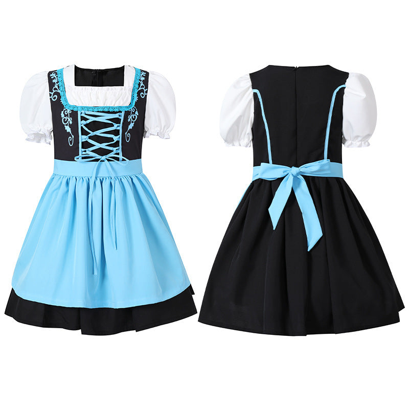 Damen nan trachtiges Dirndlkleid mit geschnürtem Mieder, Puffärmeln und abnehmbarer Schürze Echo Archiv