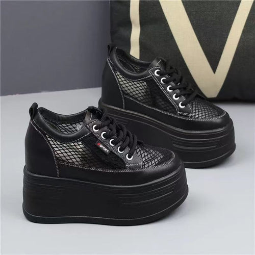 Damen Plateau Sneakers mit atmungsaktivem Netzdesign und rutschfester Sohle Echo Archiv