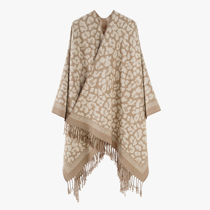 Damen Oversize‑Cape mit Jacquard‑Leomuster, offenem Fall und Fransen Echo Archiv
