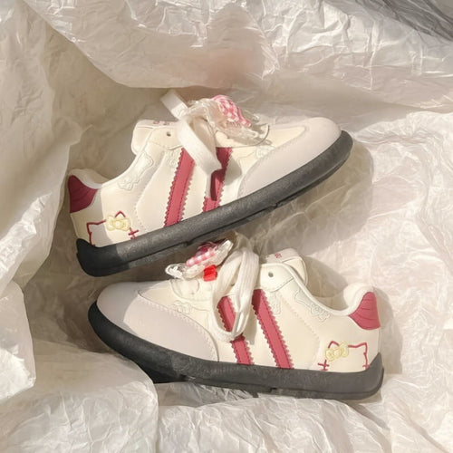 Damen Sportliche Sneaker mit einzigartigen Tiermotiven und dekorativer Schnürung Echo Archiv