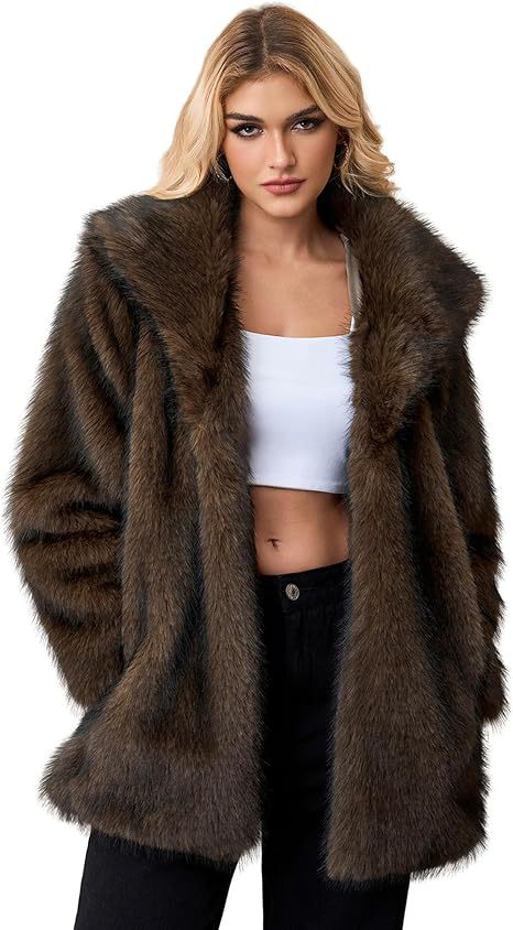 Damen Kurzer Faux‑Fur‑Mantel mit weitem Schalkragen, offener Front und Eingrifftaschen Echo Archiv