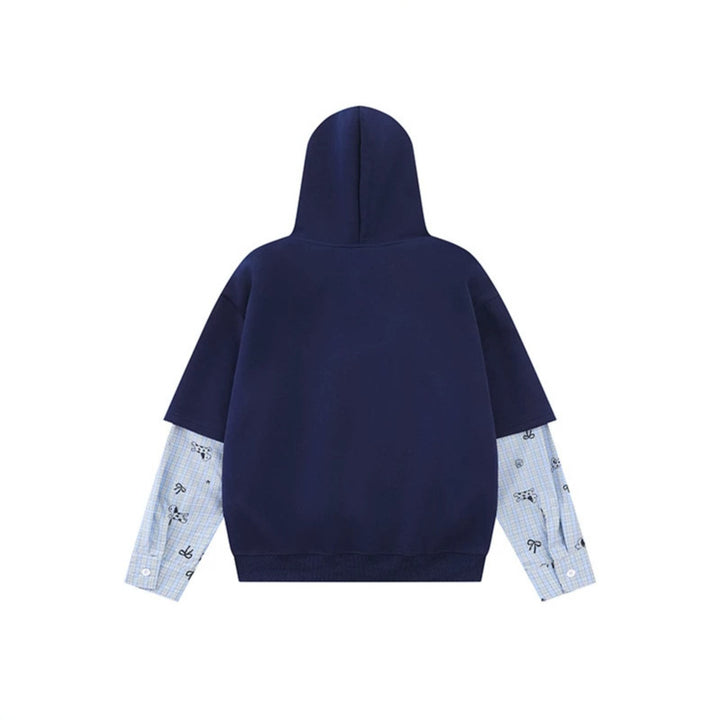 Damen Kapuzensweatshirt mit Lagenoptik, Kängurutasche und verspielten Patch‑Applikationen Echoarchiv