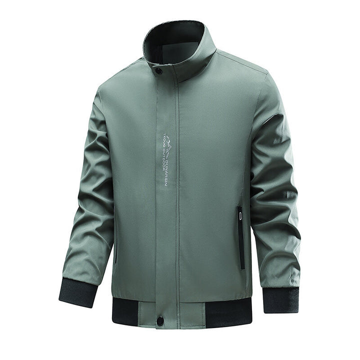 Herren Sportliche Übergangsjacke mit hochschließendem Kragen und seitlichen Reißverschlusstaschen Echo Archiv