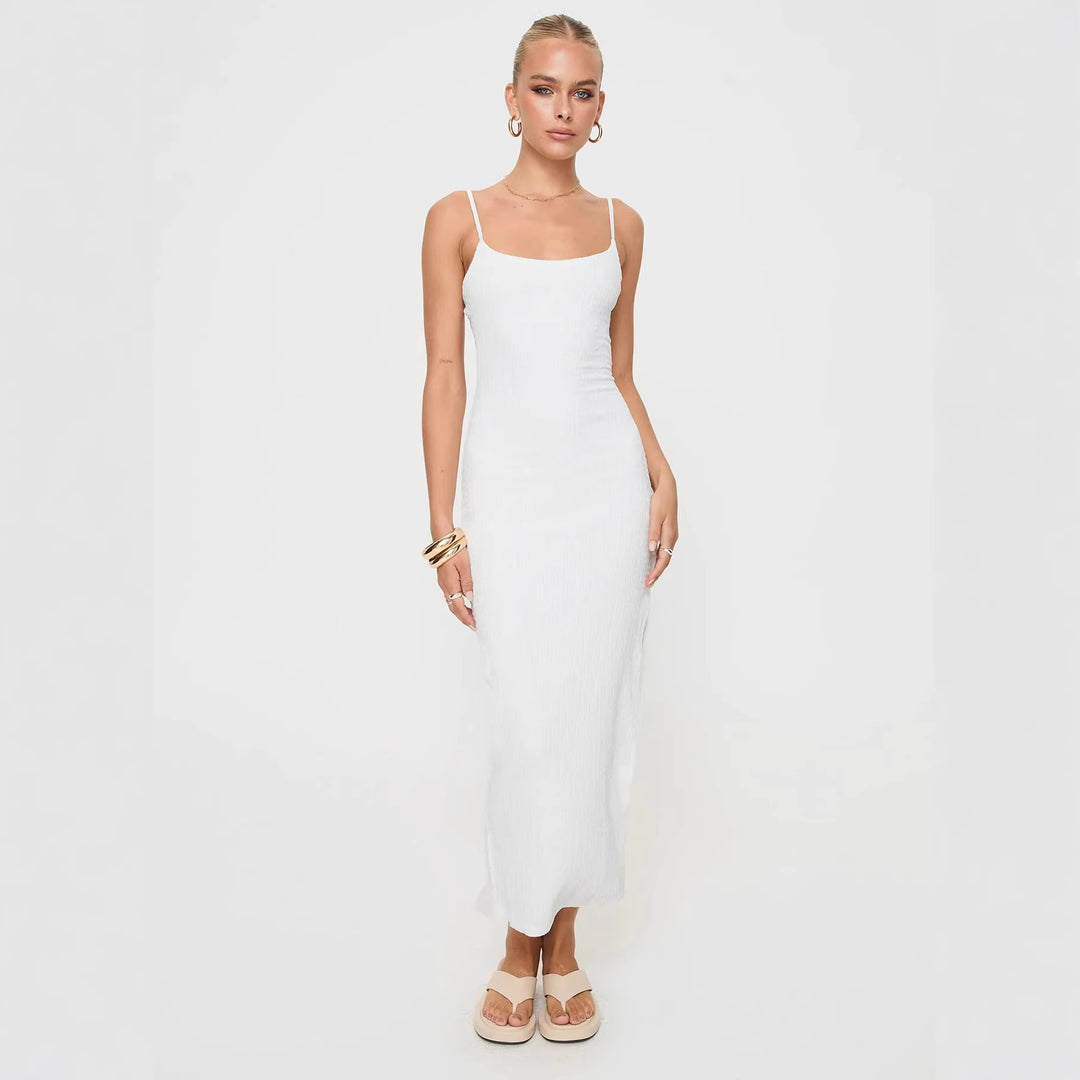 Damen Maxikleid mit schmalen Spaghettiträgern und figurumspielendem Schnitt Echo Archiv