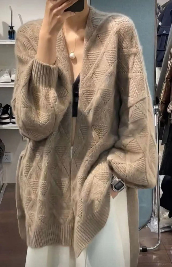 Damen Oversize-Cardigan aus Mohair‑Optik mit Zopfmuster Echoarchiv