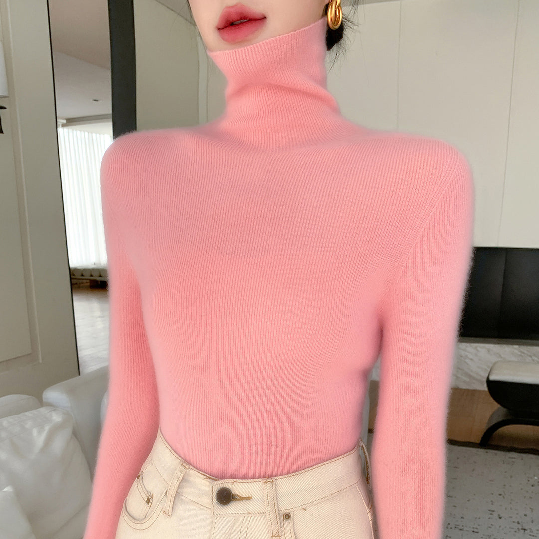 Damen Schlanker Feinstrickpullover mit hohem Rollkragen und feiner Rippstruktur Echoarchiv