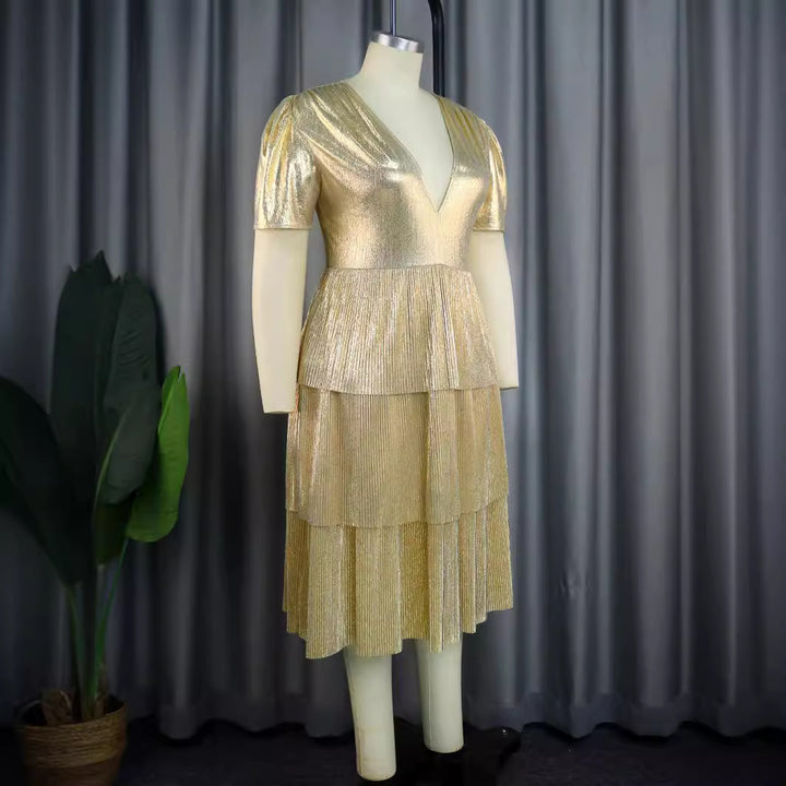 Damen Glänzendes Abendkleid mit voluminösem Rüschendesign Echo Archiv