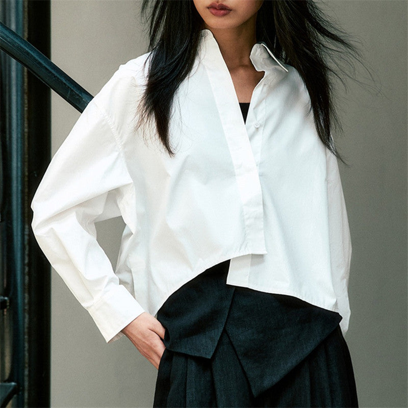 Damen Asymmetrische Cropped-Bluse aus Baumwoll-Popeline im Oversize-Schnitt Echoarchiv