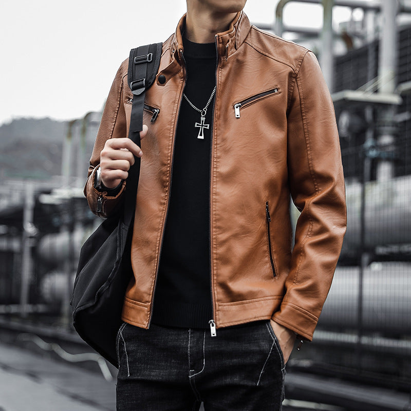 Herren Kunstleder-Motojacke mit hohem Stehkragen und Reißverschlusstaschen – Taviero