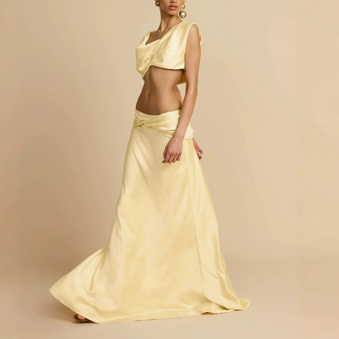 Damen Elegantes bodenlanges Kleid mit drapierten Details Echo Archiv
