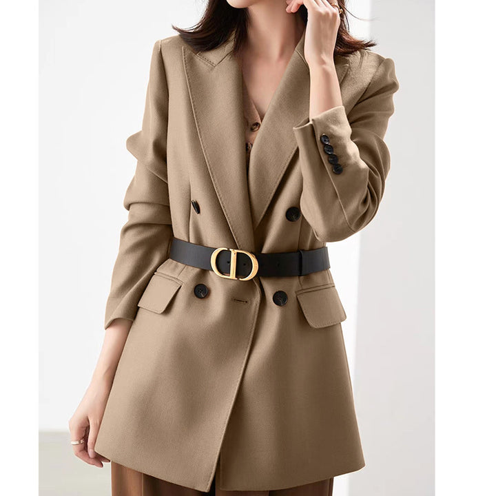 Damen Taillierter Longline-Blazer mit doppelreihiger Knopfleiste und Pattentaschen Echoarchiv