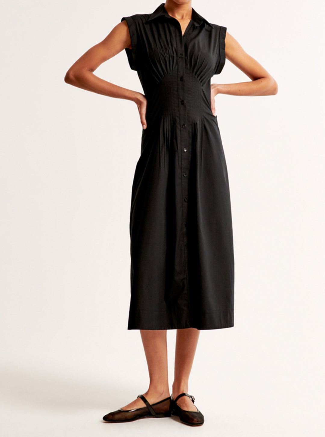 Damen Maxikleid mit Schulterklappen und klassischem Knopfverschluss Echo Archiv