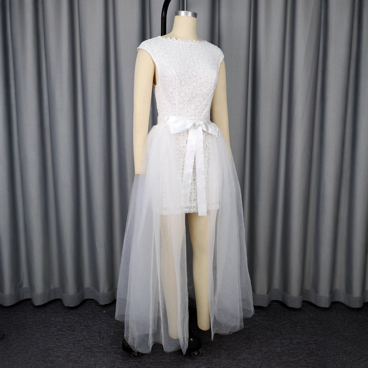 Damen Midi-Brautkleid mit verziertem Oberteil und transparentem Tüll Überrock Echo Archiv