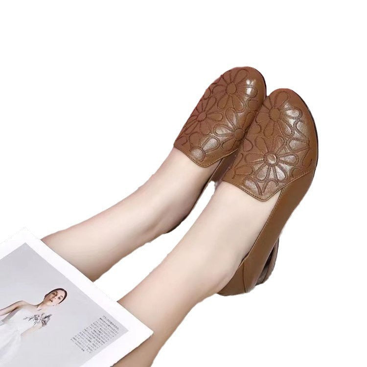 Damen nan elegante gepolsterte Lederloafer mit floral geprägter Oberfläche und mittelhohem Blockabsatz Echo Archiv