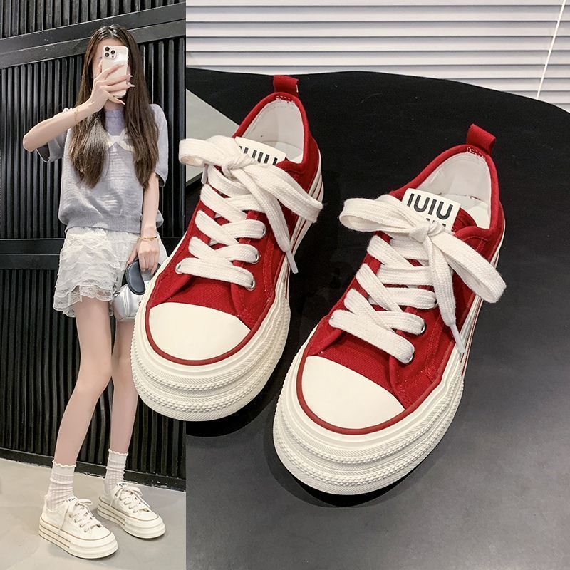 Damen Canvas Sneakers mit kontrastierenden Details und bequemen Schnürsenkeln Echo Archiv