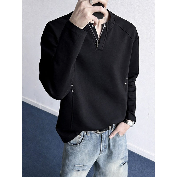 Herren Oversize-Sweatshirt mit V‑Schlitz, Raglanärmeln und Nieten-Details Echo Archiv