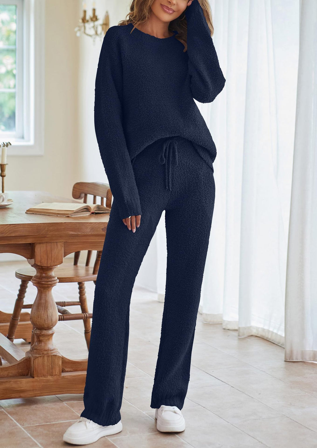 Damen nan kuscheliges Lounge-Set mit Oversize-Pullover und Kordelzughose Echo Archiv
