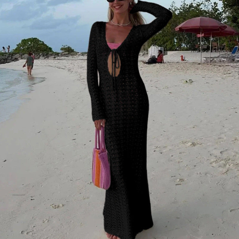 Damen Elegantes gehäkeltes Strandkleid mit tiefem V-Ausschnitt und luftiger Struktur Echo Archiv