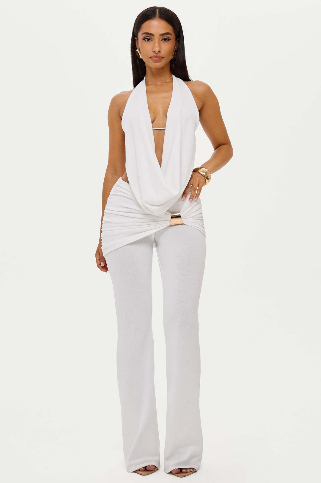 Damen elegantes, figurbetontes Jumpsuit mit tiefem Ausschnitt und weitem Bein Echo Archiv