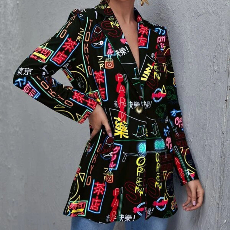 Damen Bedruckter Longblazer mit grafischem Street‑Art‑Muster und tailliertem Schnitt Echo Archiv