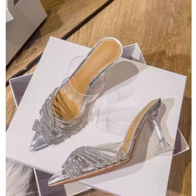 Damen Spitz zulaufende Mule‑Sandaletten mit transparenten Riemchen, Ziersteinen und geformtem Stiletto – Sorelia
