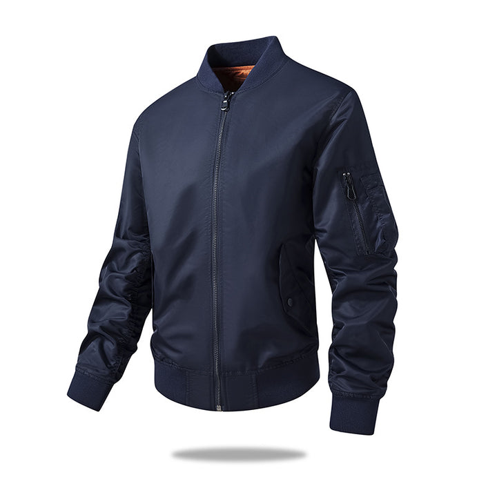 Herren -beschichtete Nylon-isolierte Bomberjacke mit gerüschtem Ärmel-Detail, Reißverschluss-Nutzentasche und Knopfklappen-Eingriffstaschen Echo Archiv