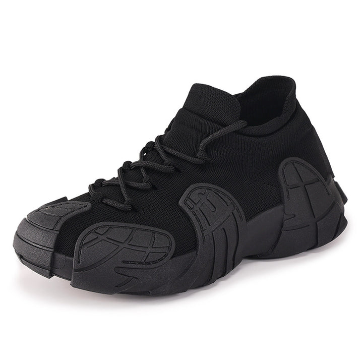Herren nan massiver Sneaker mit sockenähnlichem Strickschaft, geformten Gummiapplikationen und griffiger Profilsohle Echo Archiv