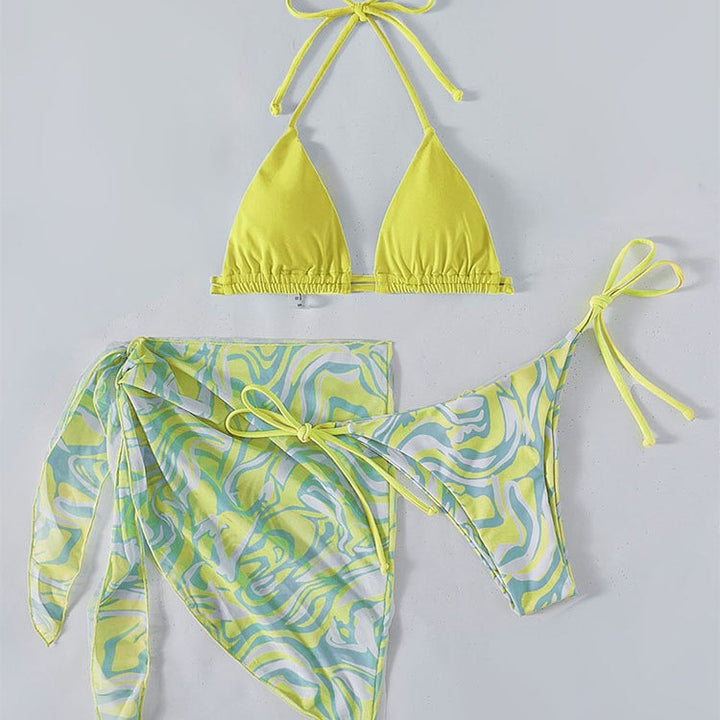 Damen Triangle-Bikini mit leicht transparentem Wickelrock Echo Archiv