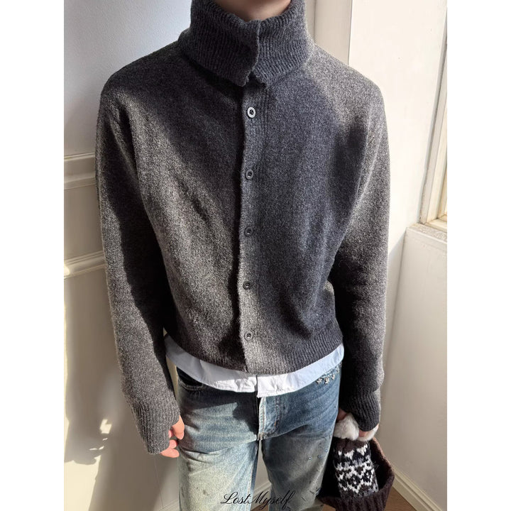 Herren Modische Strickjacke mit eleganter Knopfleiste Echoarchiv