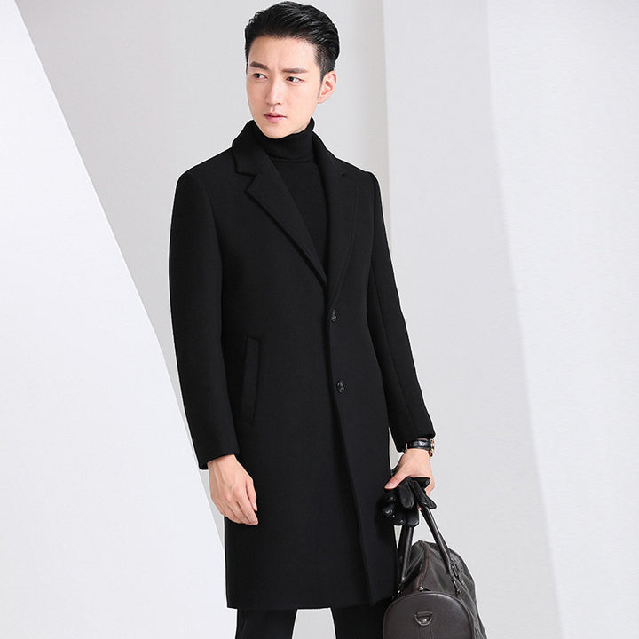 Herren eleganter Wollmantel mit klassischem Schnitt und praktischen Taschen Echoarchiv