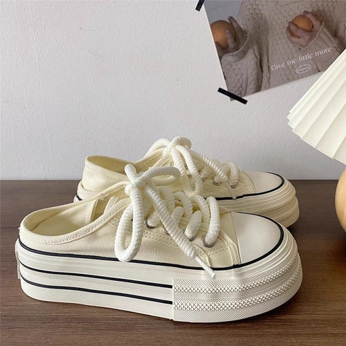 Damen Plateau-Sneaker mit elastischen Schnürsenkeln und robustem Profil Echo Archiv