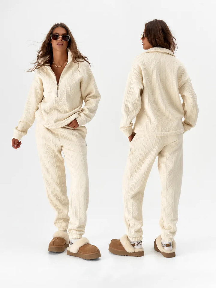Damen Zopfstrick-Lounge-Set mit halbem Reißverschluss und hochtaillierter Jogginghose – Élanora