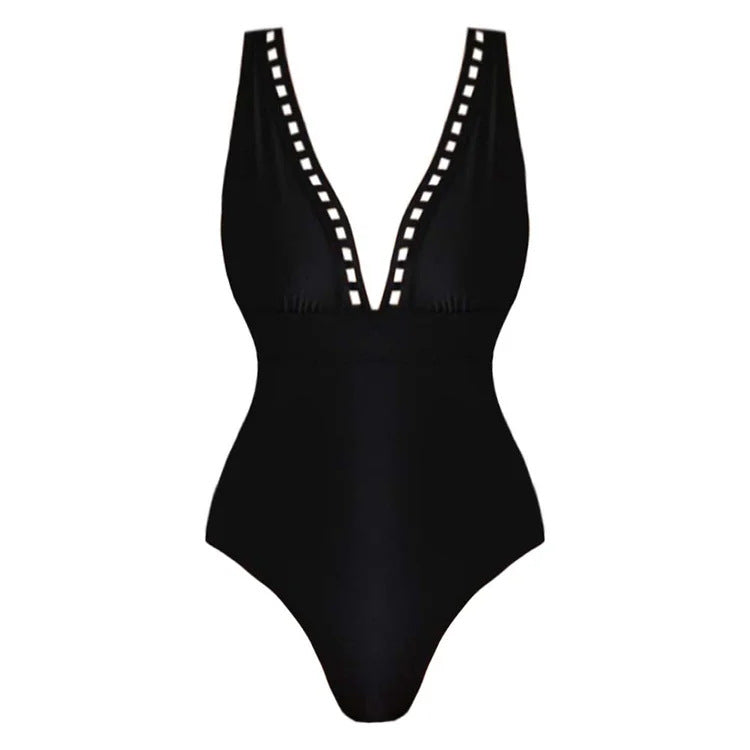 Damen Badeanzug mit elegantem Schnitt und modischen Details Echo Archiv