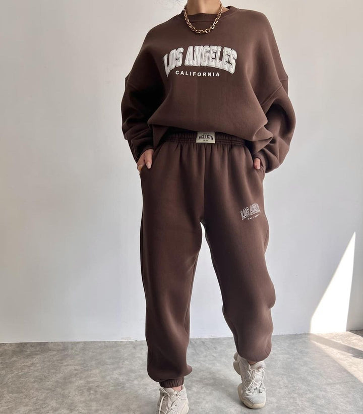 Damen Oversized Lounge-Set aus Baumwollfleece mit Collegestickerei und relaxed Jogginghose Echoarchiv