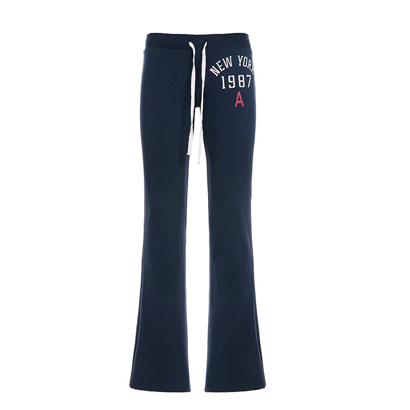 Damen nan weiche Flared-Jogginghose mit Kordelzug, Eingrifftaschen und auffälligem Love-Print Echo Archiv