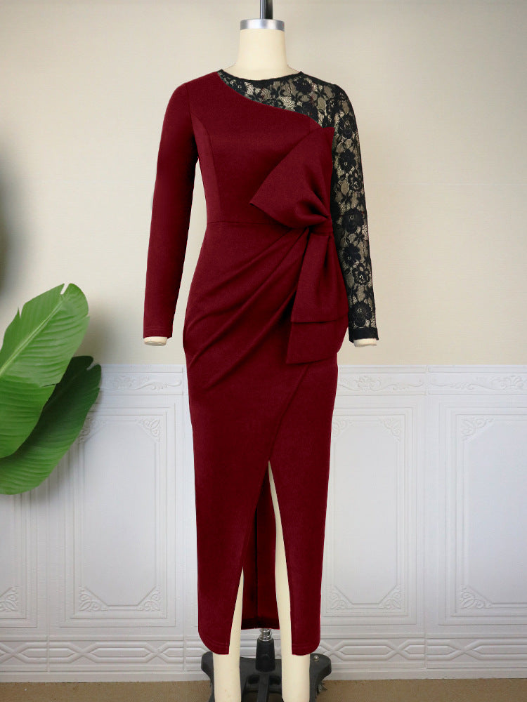 Damen elegantes Etuikleid mit aufwendigem Spitzenärmel und drapiertem Saum Echo Archiv