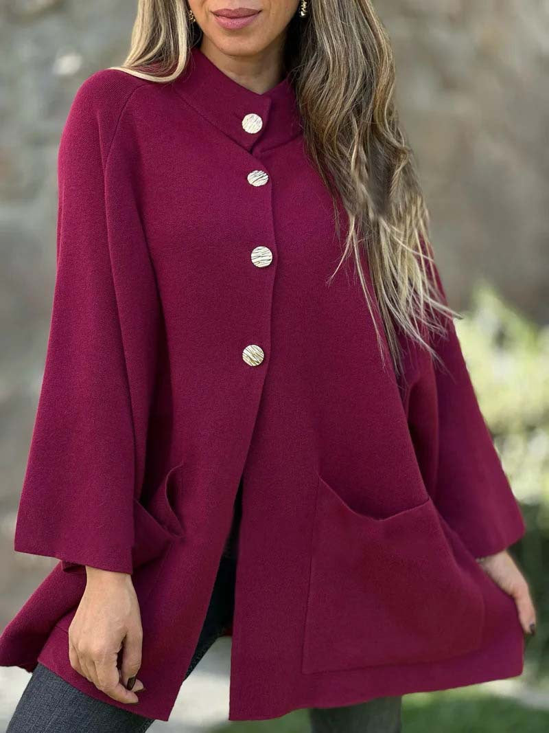 Damen Oversize Cape-Cardigan mit Stehkragen, aufgesetzten Taschen und Zierknöpfen – Veloura