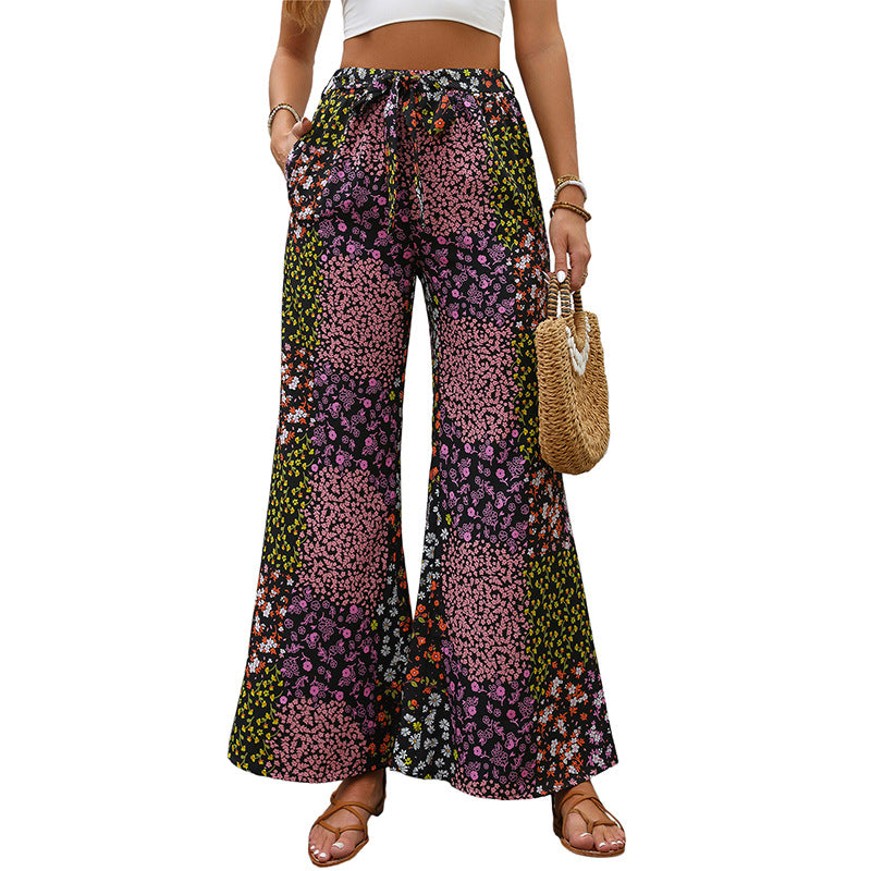Damen Weite High-Waist Palazzo-Hose mit floralem Patchworkprint, Tunnelzug und Seitentaschen Echoarchiv